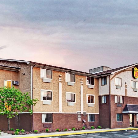 Super 8 By Wyndham Baltimore/Essex Area Экстерьер фото