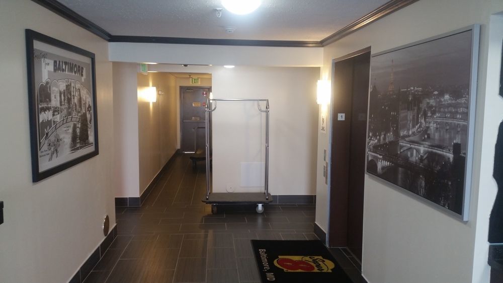 Super 8 By Wyndham Baltimore/Essex Area Экстерьер фото