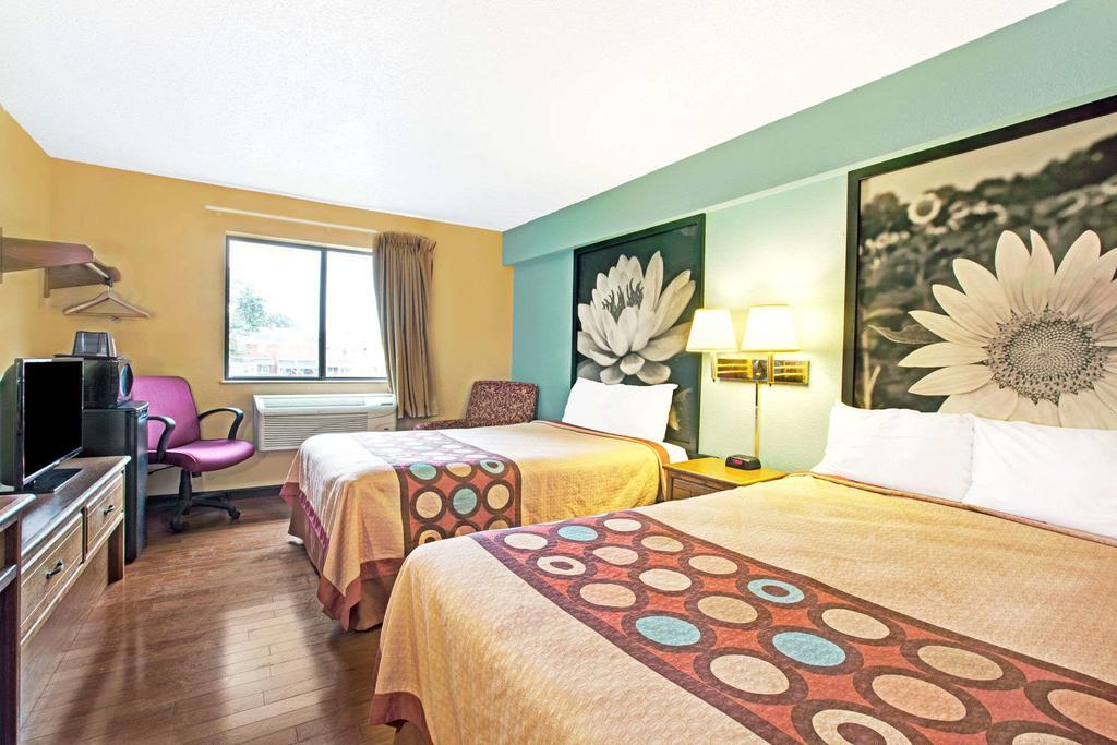 Super 8 By Wyndham Baltimore/Essex Area Экстерьер фото